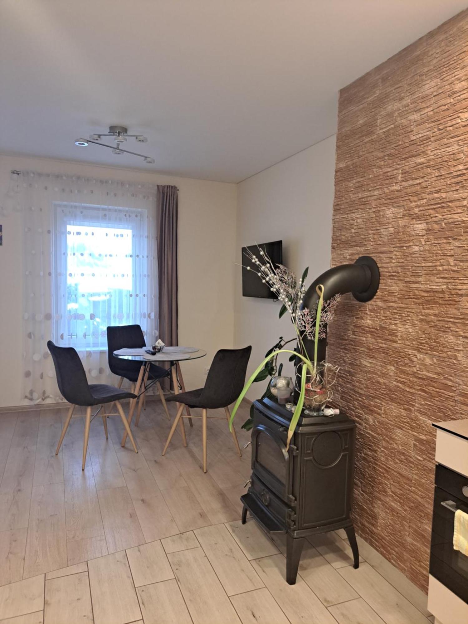 Liux Apartamentai Каунас Экстерьер фото